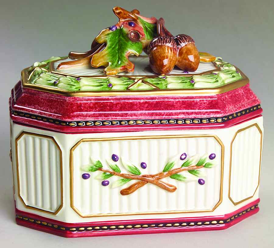 Equestrian Octagonal Box & Lid by Fitz & Floyd-1
