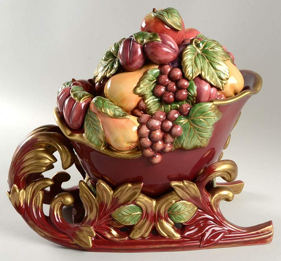 Renaissance Tureen &  Lid by Fitz and Floyd-1
