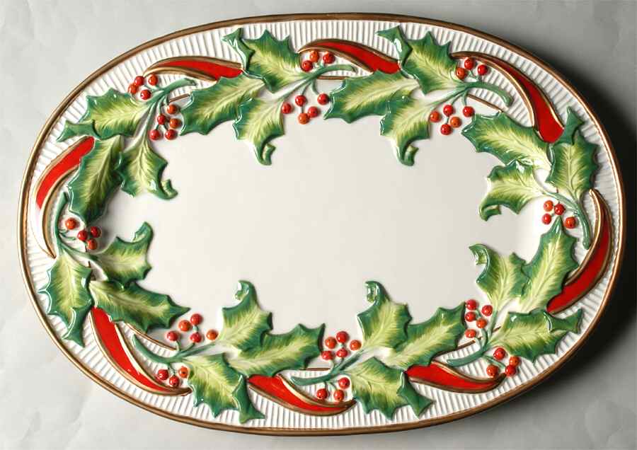 Noel Classique 17" Oval Serving Platter by Fitz & Floyd-1