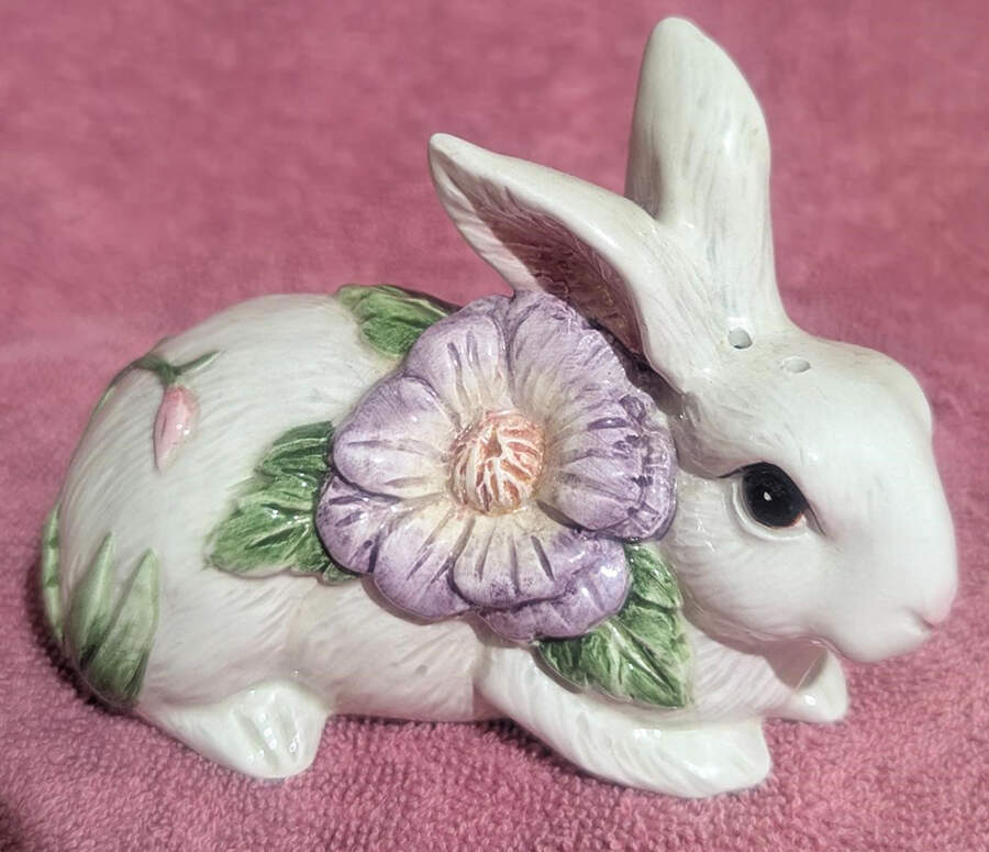 Fauna And Flora Salt Shaker by Fitz & Floyd-1