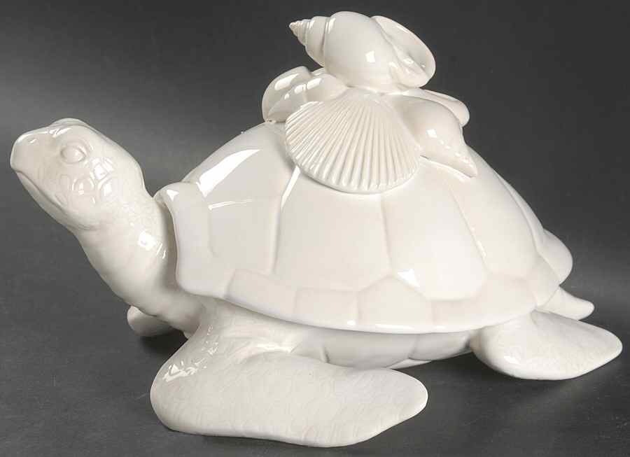 Atlantis Candy Box & Lid by Fitz & Floyd-1