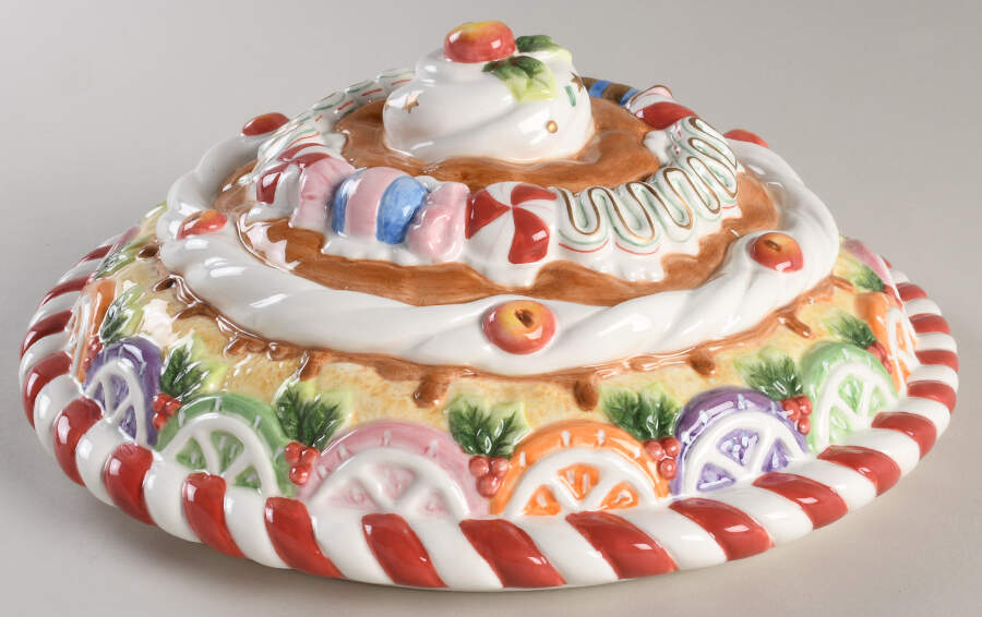 Nutcracker Sweets (Intro 2002) Ceramic Lid for Pie Plate by Fitz & Floyd-1