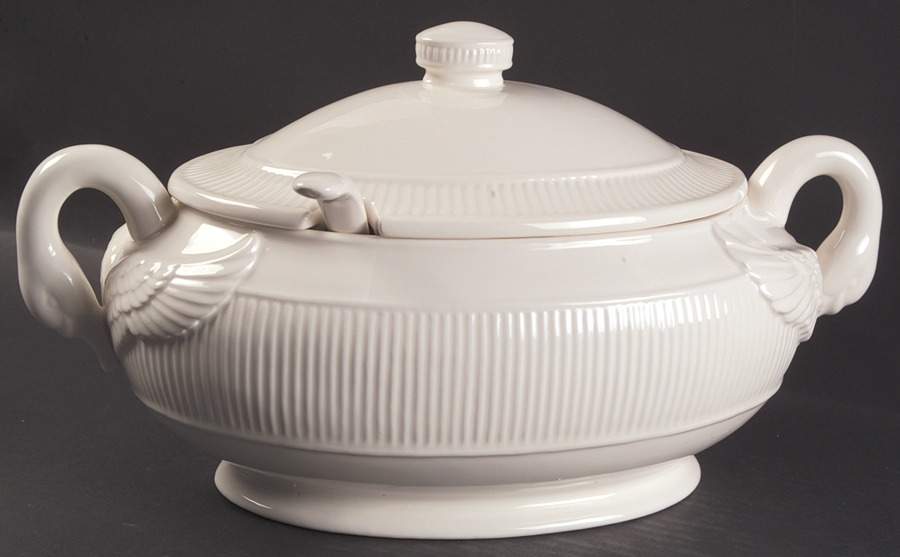 Swans Oval Tureen & Lid and Ladle by Fitz & Floyd-1