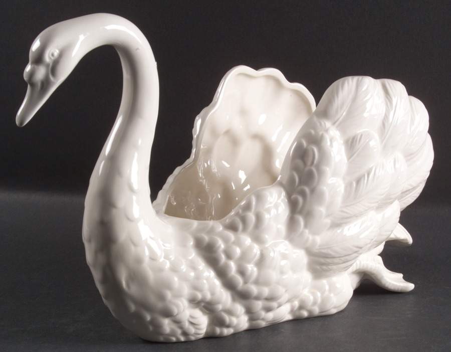 Swans Centerpiece by Fitz & Floyd-1