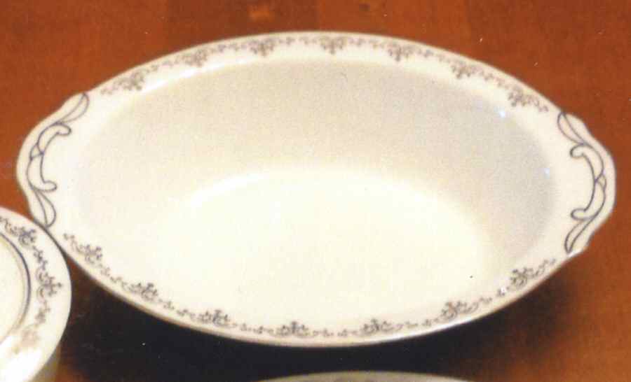 FUK44 9" Oval Vegetable Bowl by Fukagawa-1