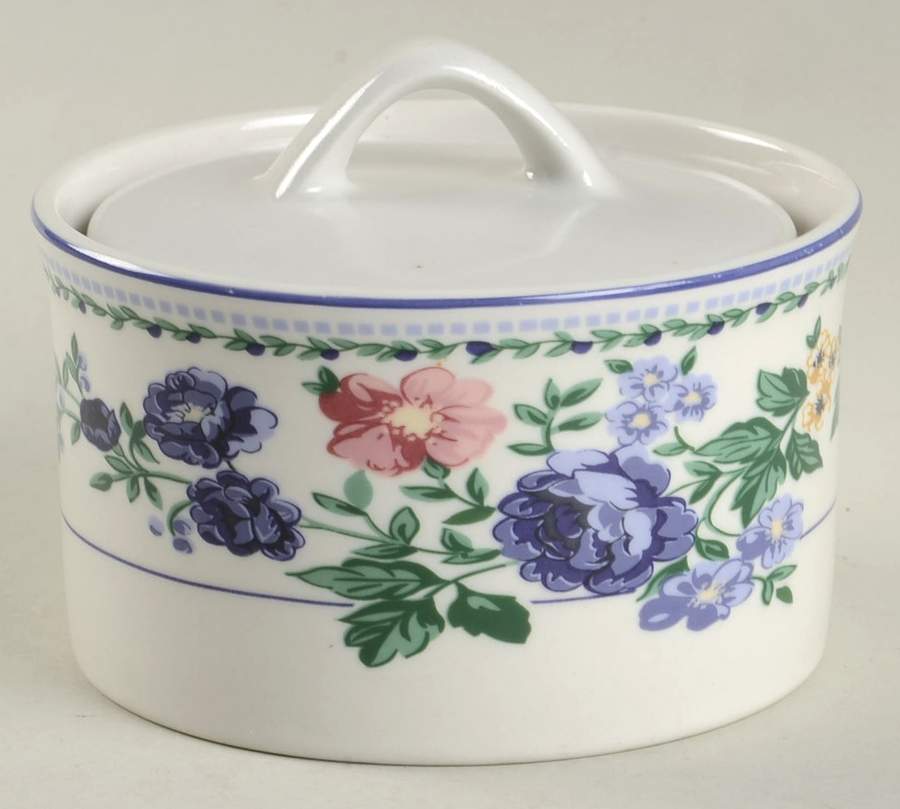 Arden Hill Sugar Bowl & Lid by Farberware-1
