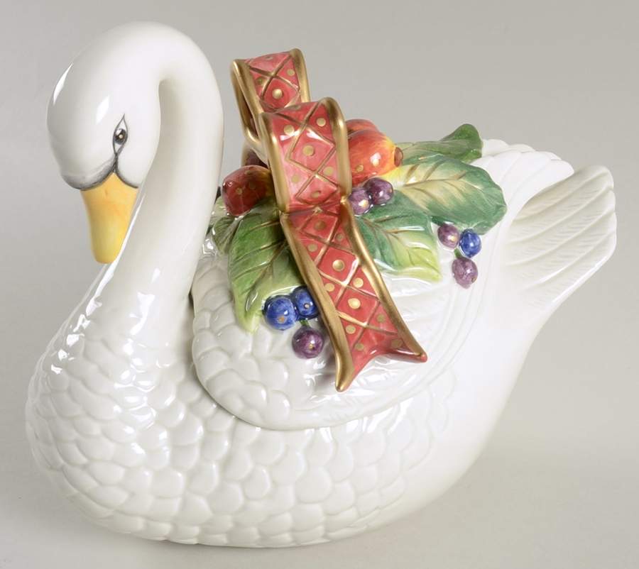 Holiday Swan Sculpted Box & Lid by Fitz & Floyd-1