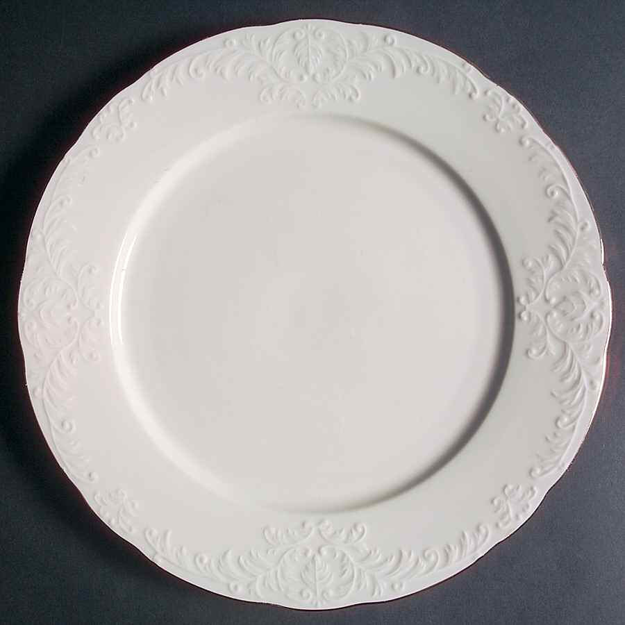 Finesse Dinner Plate by Farberware-1