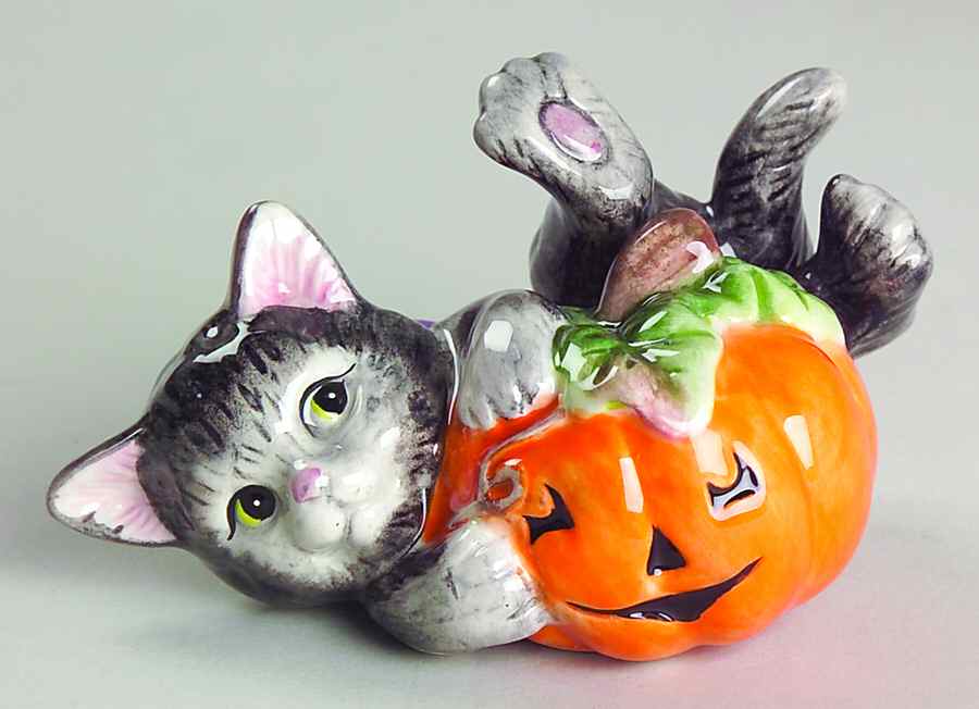 Halloween Kitty Figurine by Fitz & Floyd-1