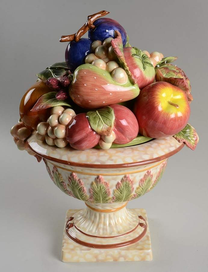 Venetian Romance Figural Centerpiece with Lid by Fitz & Floyd-1