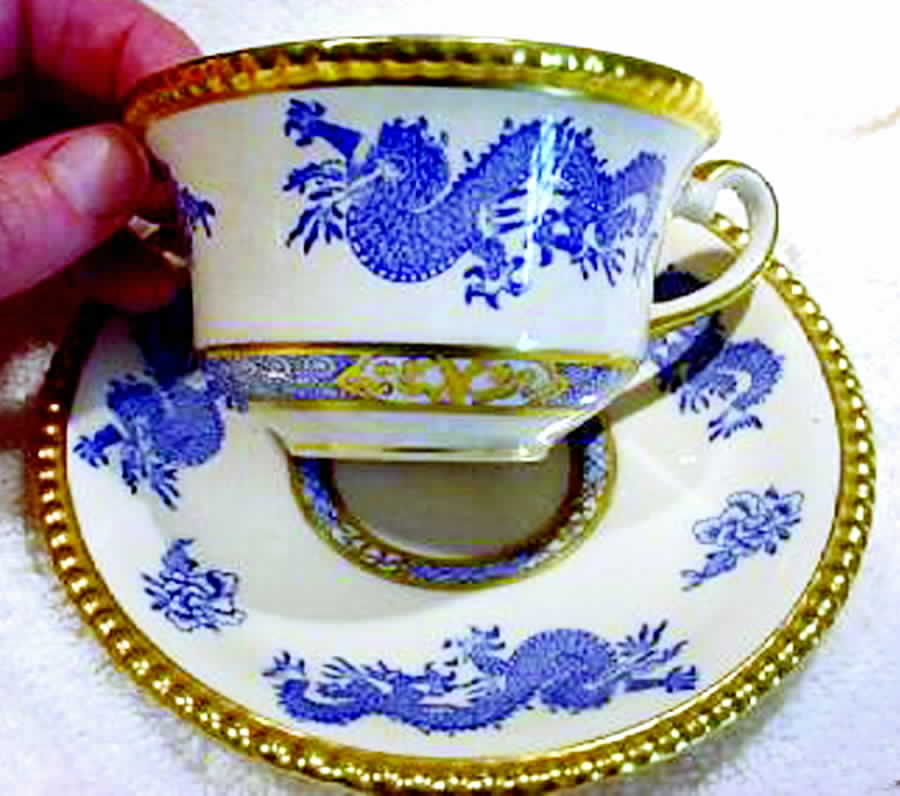 8402 Flat Cup & Saucer Set by Fondeville-1
