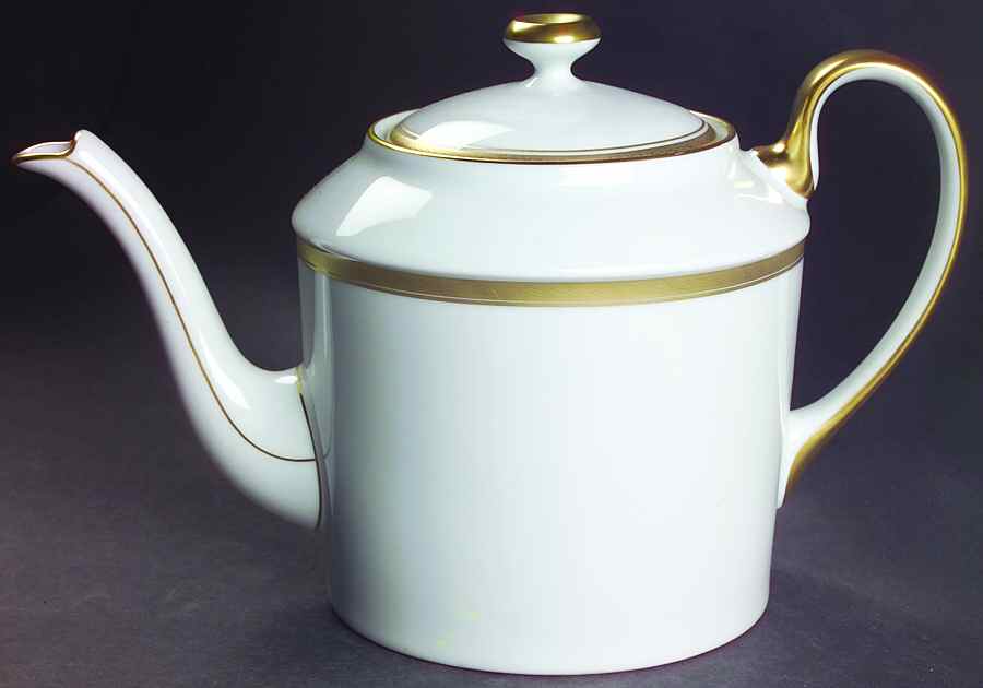 Empress Elisabeth (Made in France) Teapot & Lid by Faberge-1