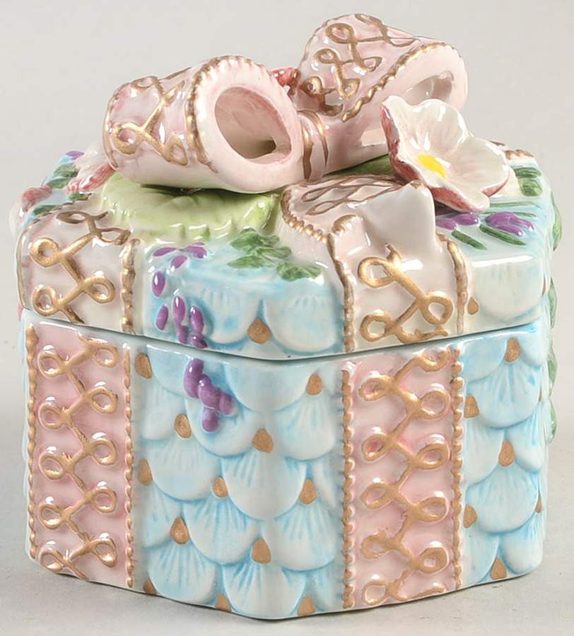 Bouquet Boxes Hexagonal Box & Lid by Fitz & Floyd-1