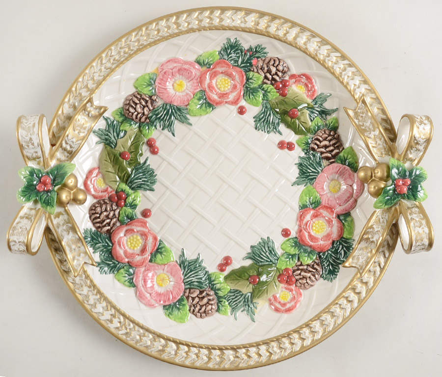 Christmas Wreath 13" Chop Plate (Round Platter) by Fitz & Floyd-1