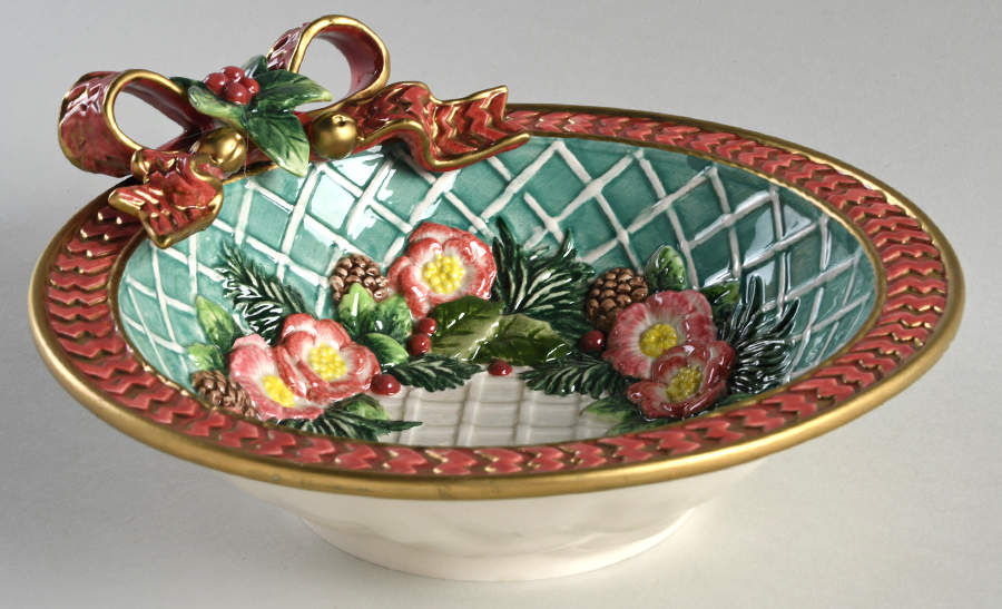 Christmas Wreath Open Candy Dish by Fitz & Floyd-1
