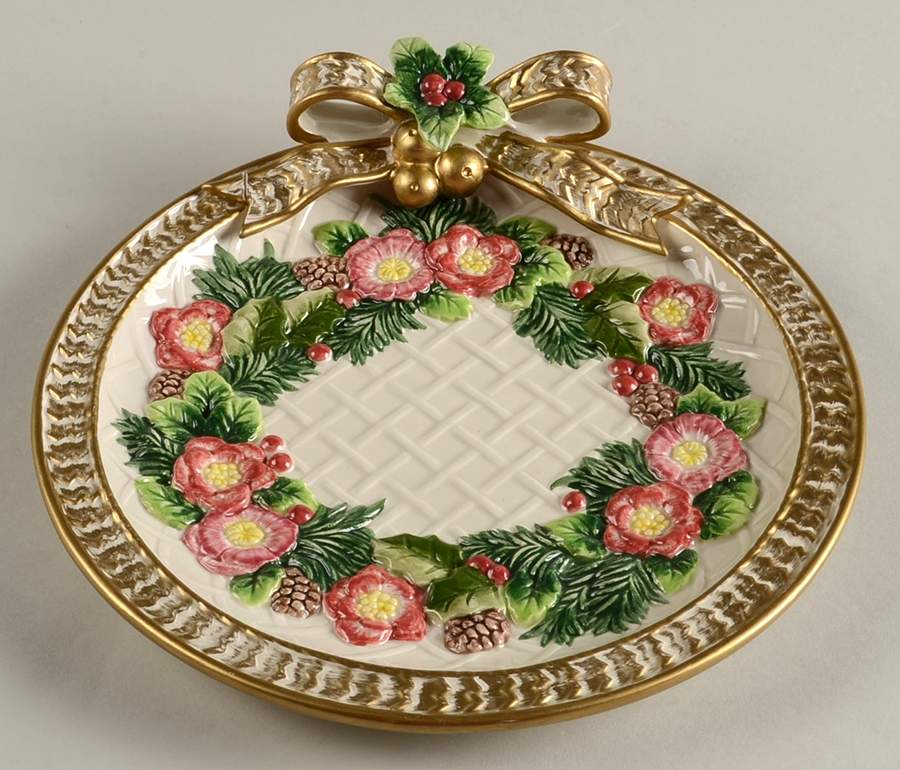 Christmas Wreath Open Candy Dish by Fitz & Floyd-1