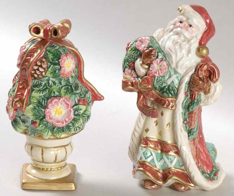 Christmas Wreath Salt & Pepper Set by Fitz & Floyd-1