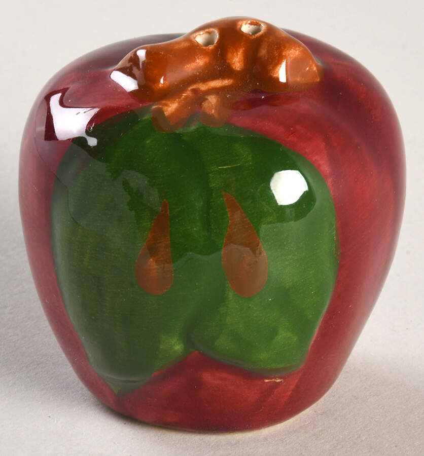 Apple (China,  Apple Backstamp) Pepper Shaker by Franciscan-1