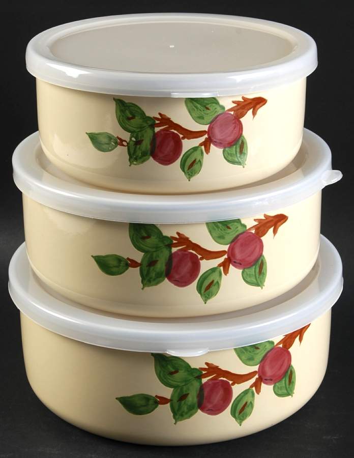 Apple (China,  Apple Backstamp) 3 Pc Metal Bowl W/Plastclid (5 3/4",6 3/4",7 1/4") by Franciscan-1