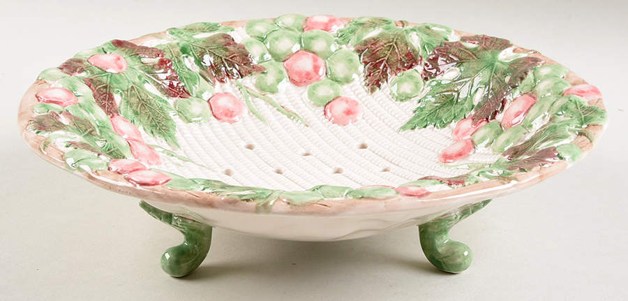 Bordeaux Fruit Drainer Bowl by Fitz & Floyd-1