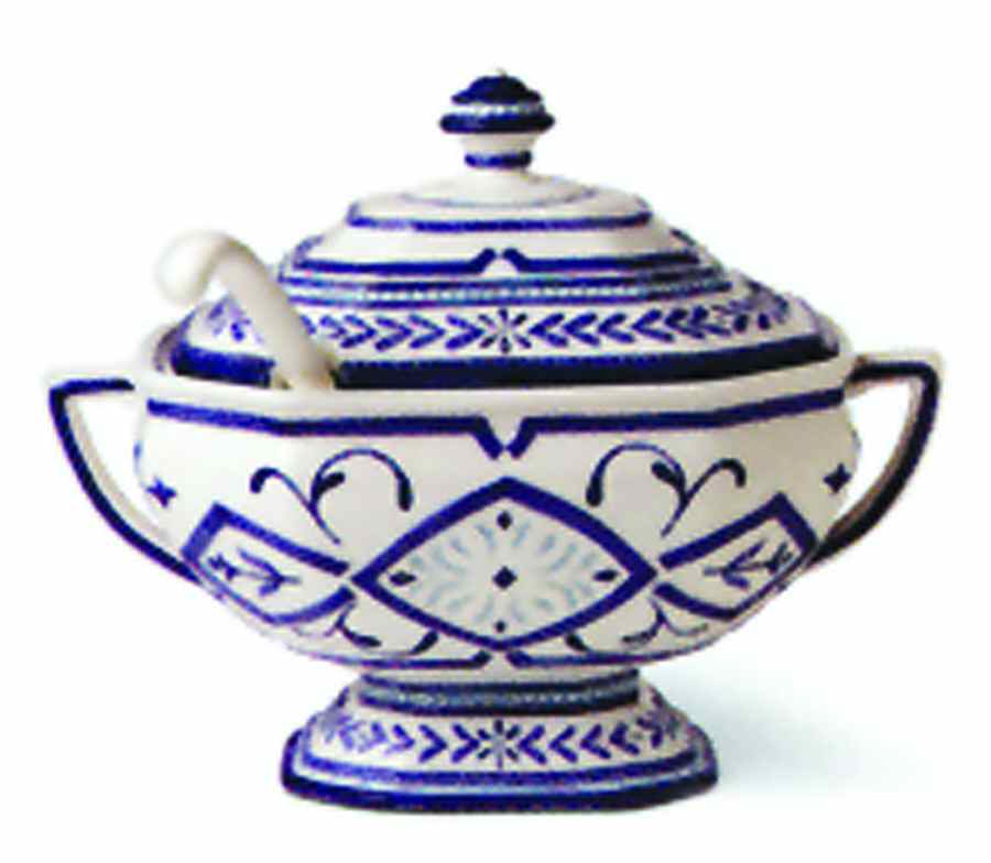 Sorrento Tureen & Lid w/Ladle by Fitz & Floyd-1