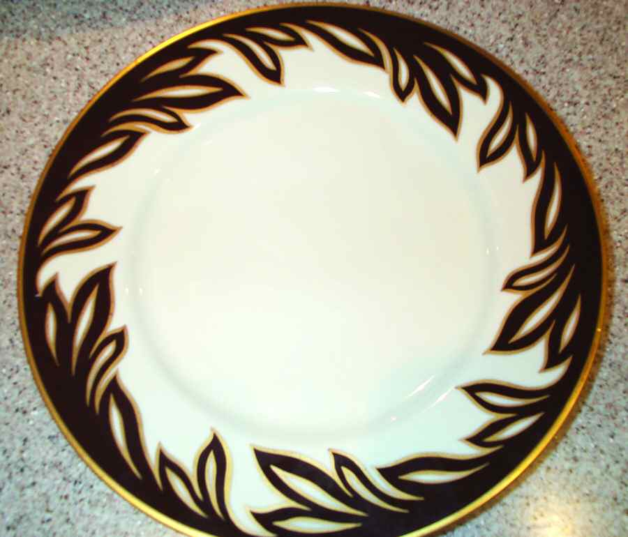 FN5 Black Dinner Plate by Franciscan-1