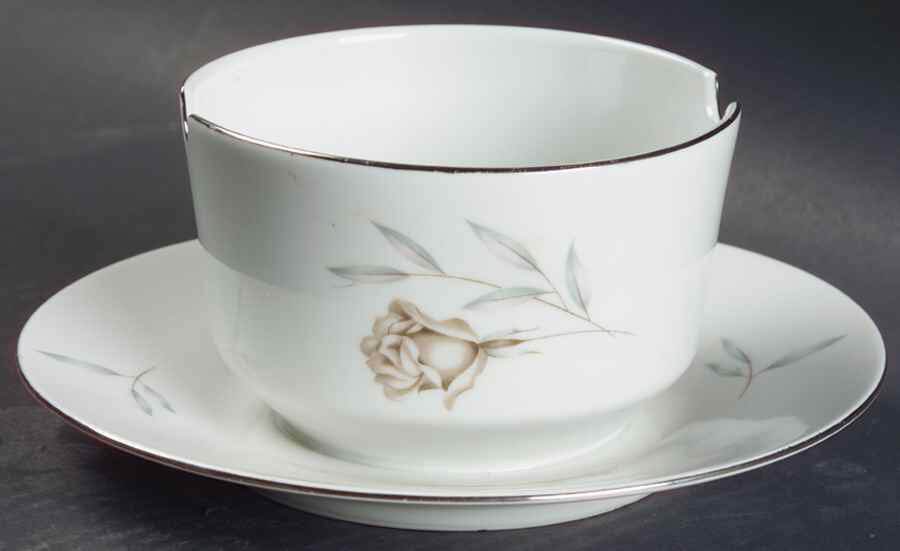 Huntington Rose Gravy Boat with Attached Underplate by Friedrich Kaestner-1