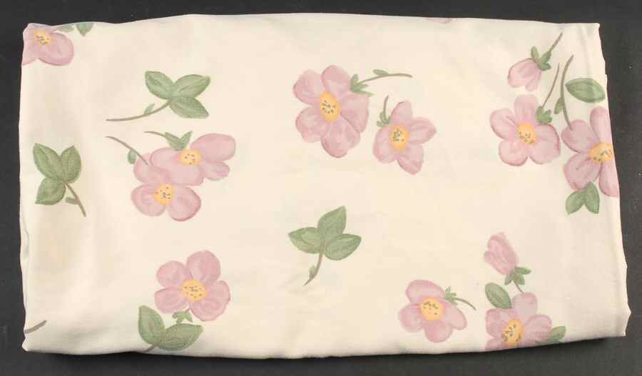 Desert Rose (China) 59" X 78" Rectangular Tablecloth by Franciscan-1