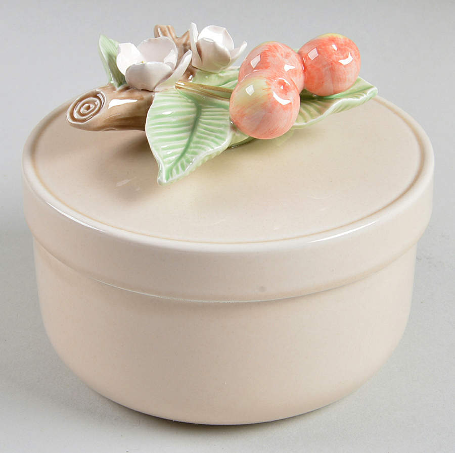 Orchard 4" Round Box & Lid by Fitz & Floyd-1