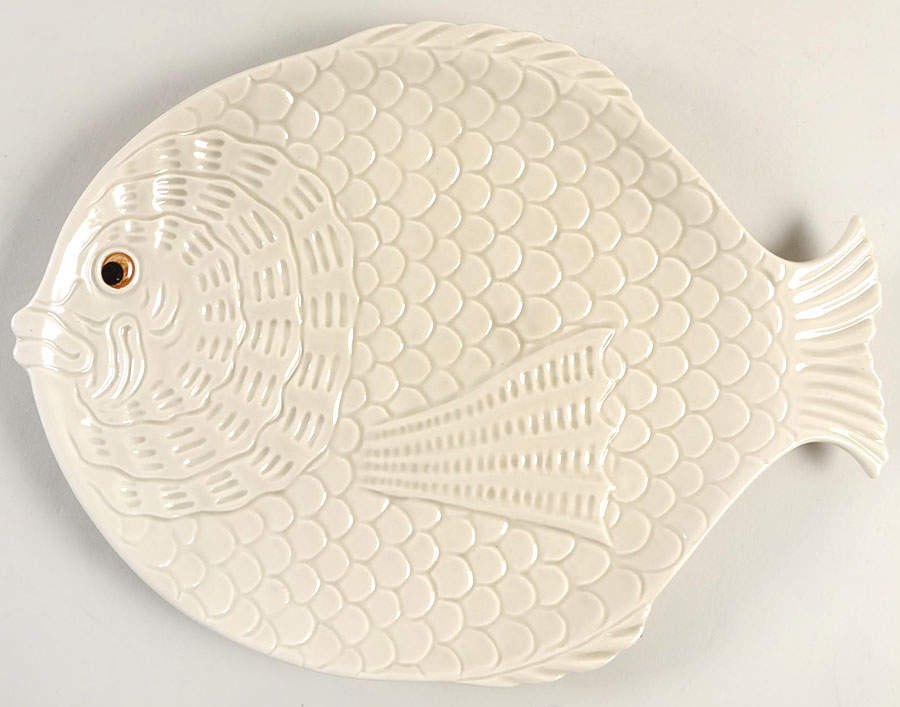 Fish (Ivory and White Backgrounds) 12" Fish Shaped Platter by Fitz & Floyd-1