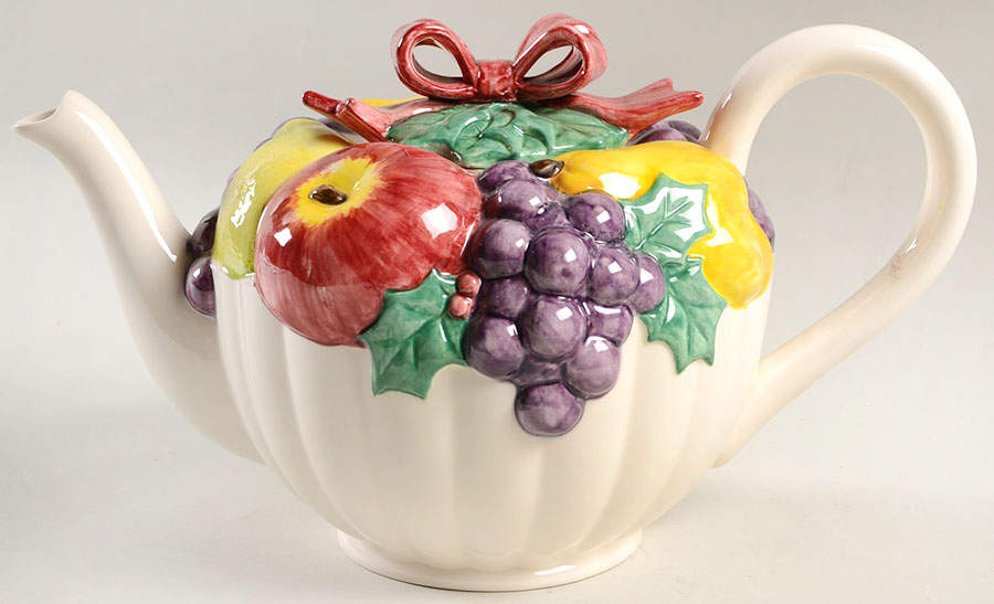 Della Robbia Teapot & Lid by Fitz & Floyd-1
