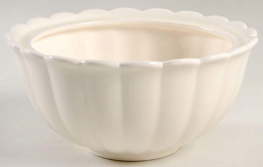 Della Robbia Candy Box No Lid by Fitz & Floyd-1