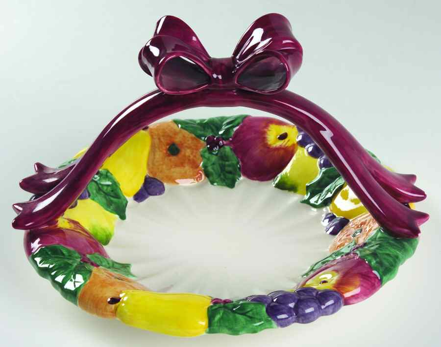 Della Robbia Medium Basket with Handle by Fitz and Floyd-1