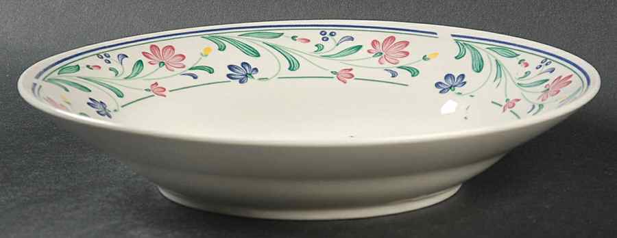 Brandywine (Cream Background) Coupe Soup Bowl by Farberware-1