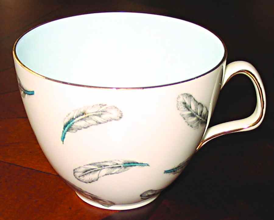 Pavane Flat Cup by Foley-1