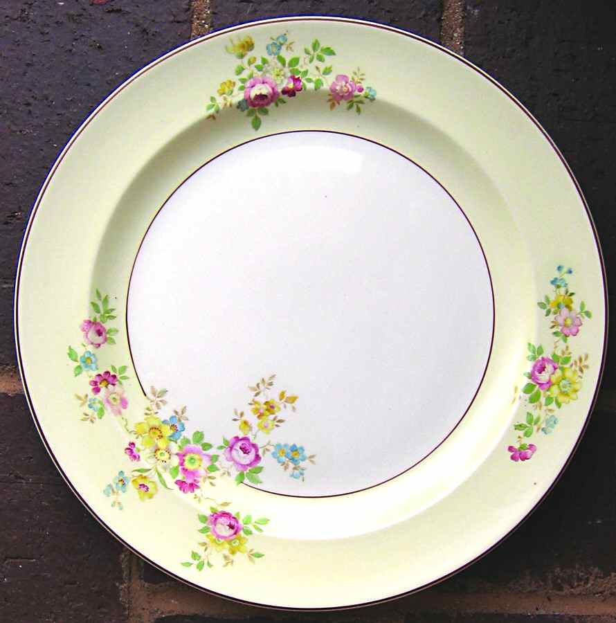 FSX124 Dinner Plate by French Saxon-1