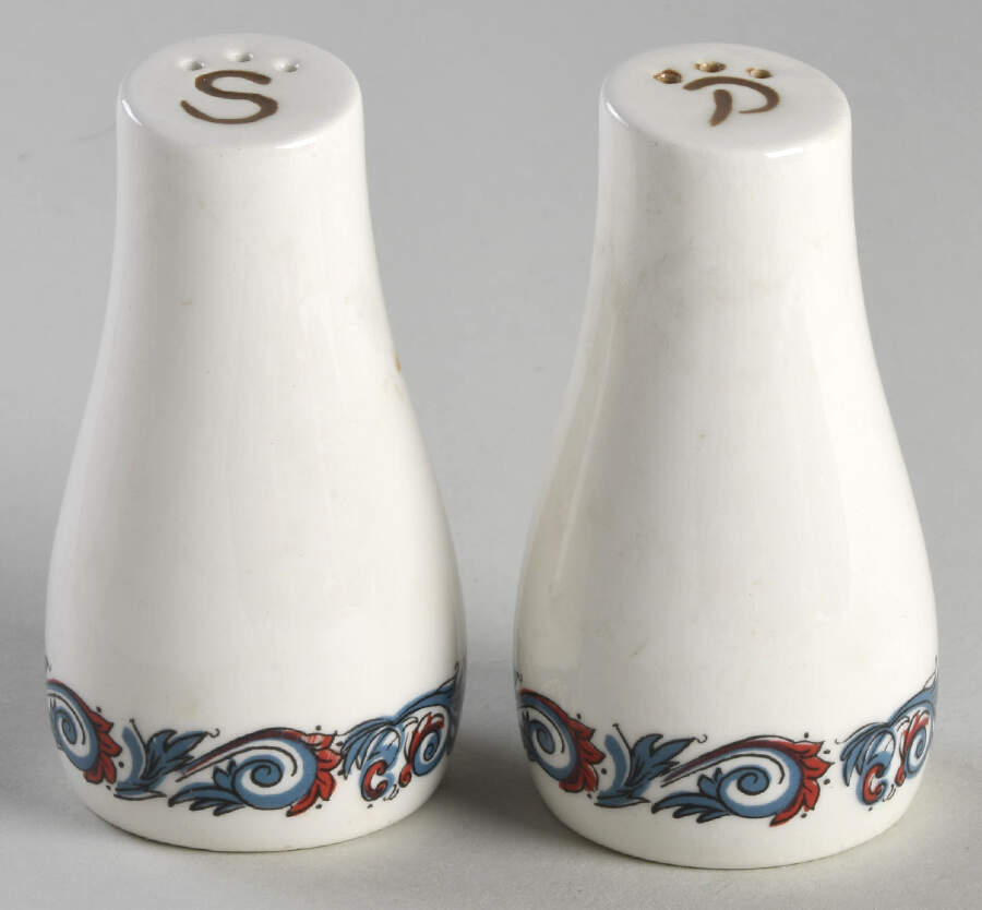 Hardanger Dancers Salt & Pepper Set by Figgjo (Norway)-1