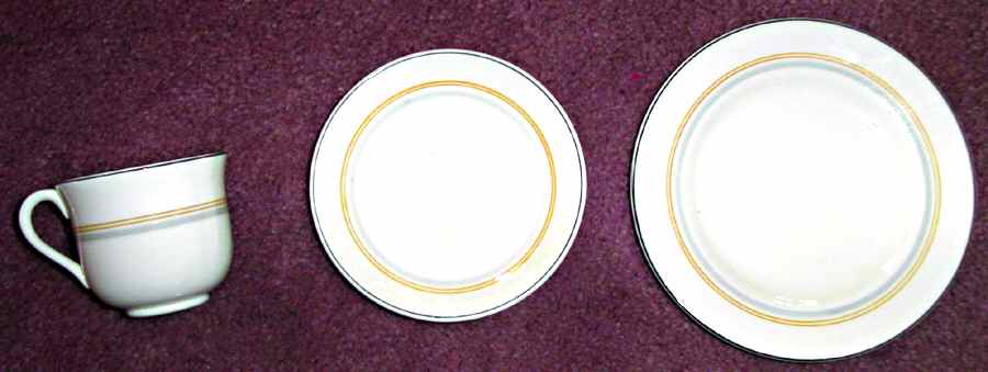 FOL47 Dinner Plate by Foley-1