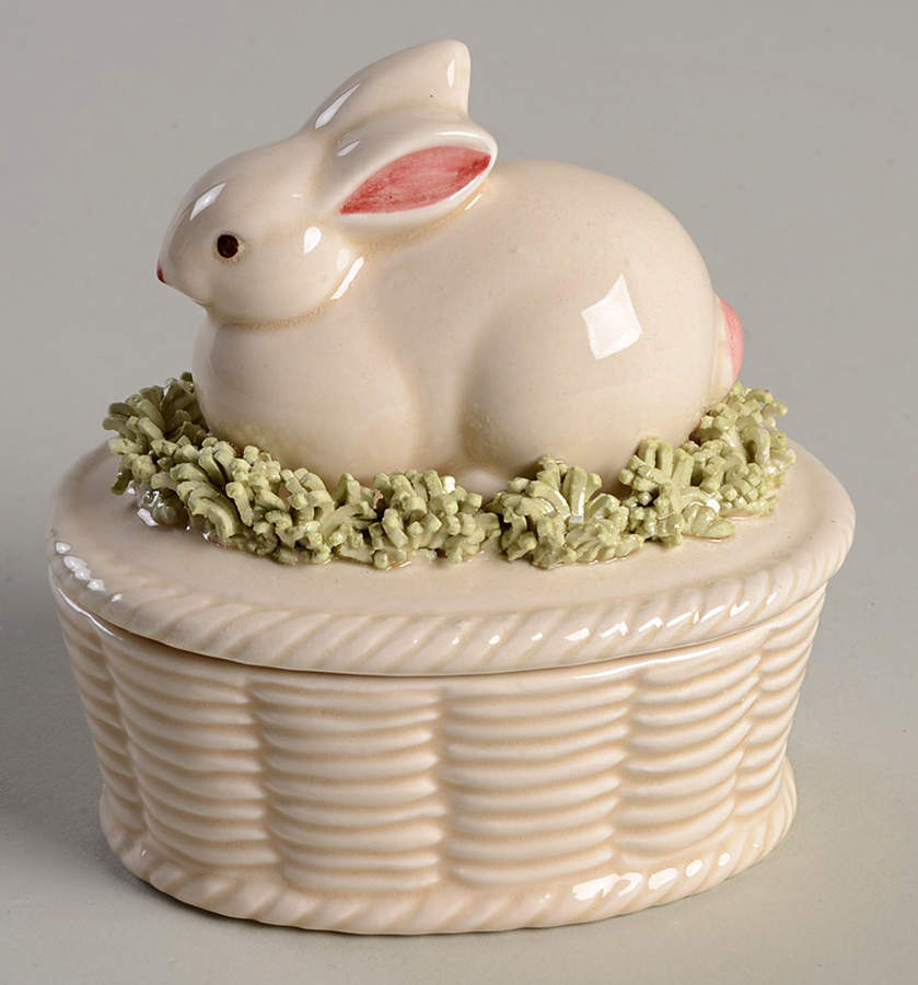 Country Day Figural Covered Box by Fitz & Floyd-1