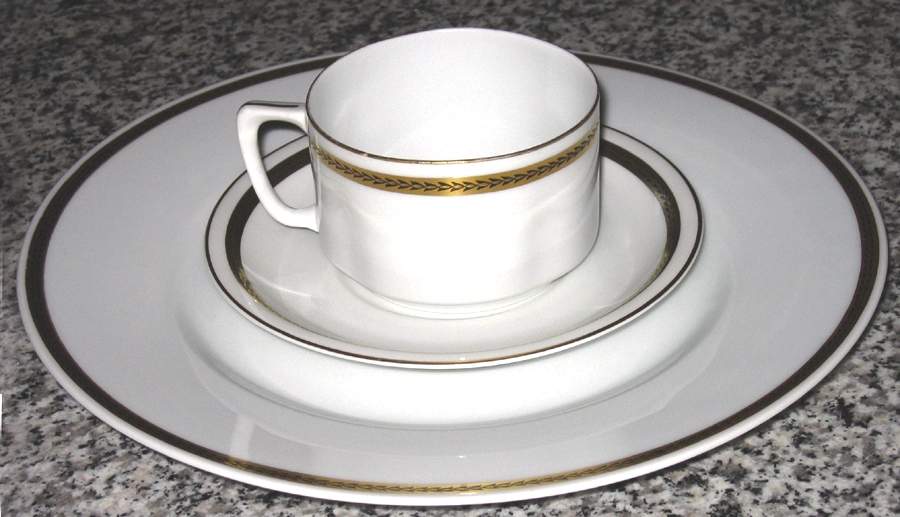30427 Flat Cup & Saucer Set by Fraureuth-1
