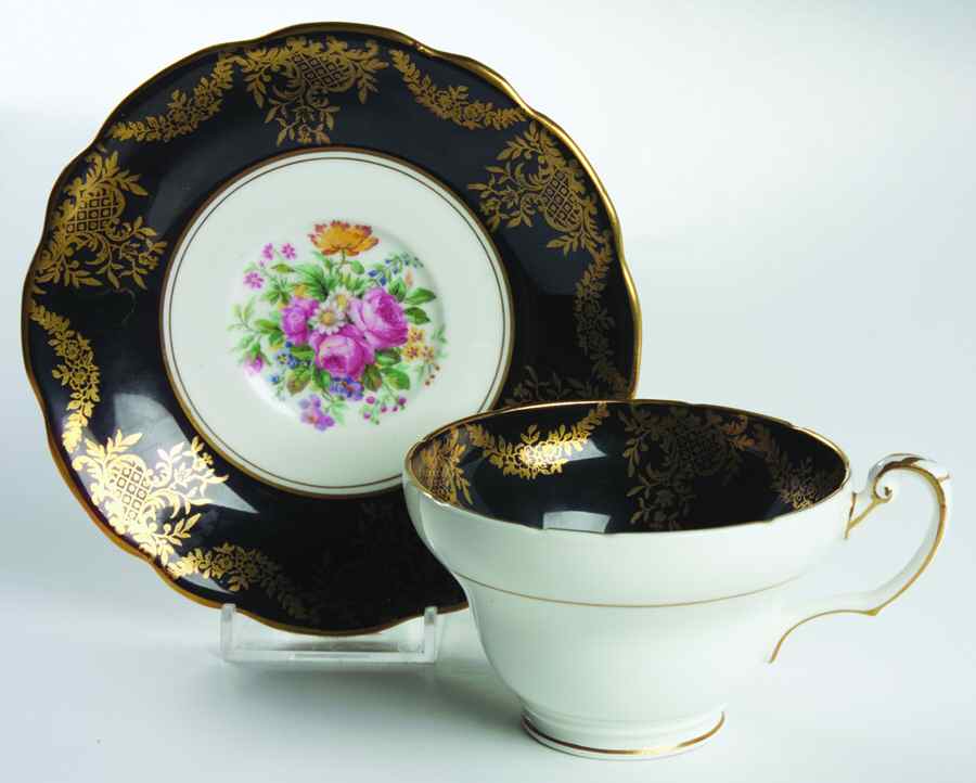 V2889 Footed Cup & Saucer Set by Foley-1