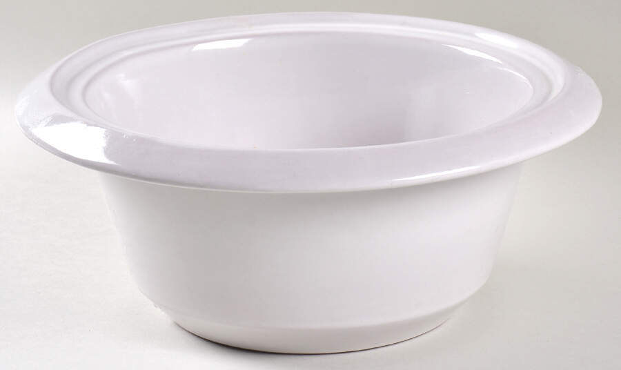 Plainsman White Sand 2.5 Qt Round Casserole No Lid by Frankoma-1