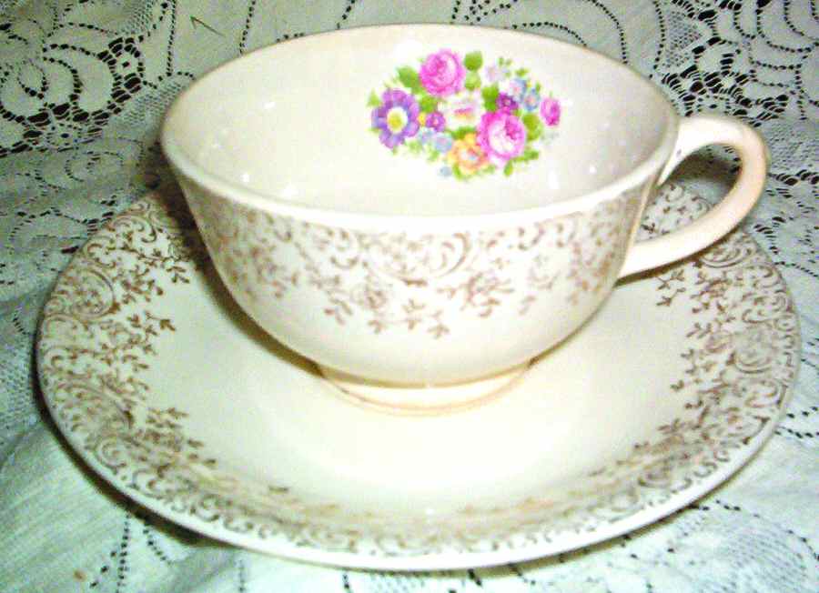 FSX133 Footed Cup & Saucer Set by French Saxon-1