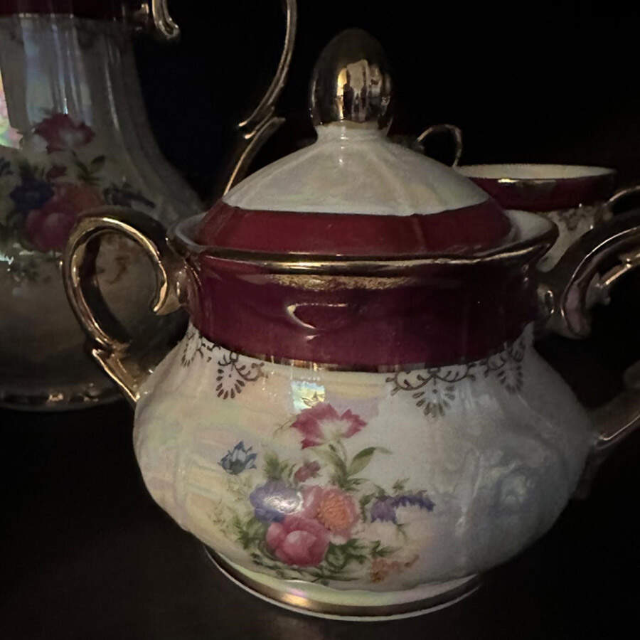 FCQ2 Sugar Bowl & Lid by Fresh China-1