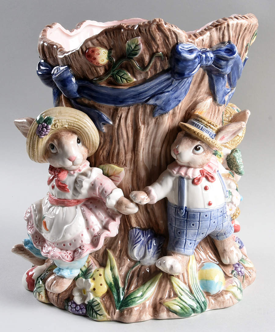 Bunny Bonnet Hill 10" Vase by Fitz & Floyd-1