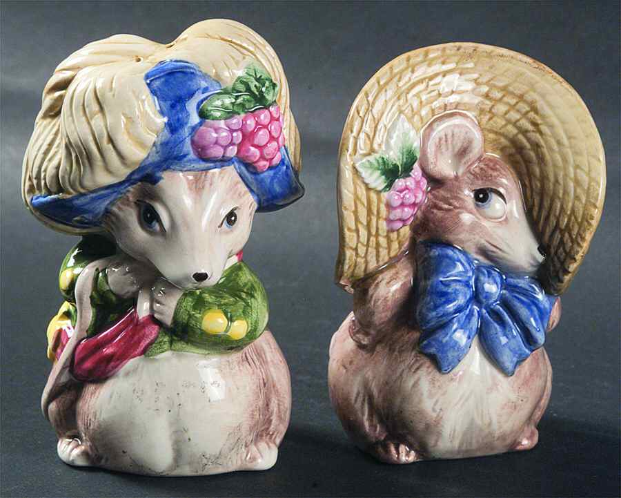 Hat Party Figural Salt & Pepper Set by Fitz & Floyd-1