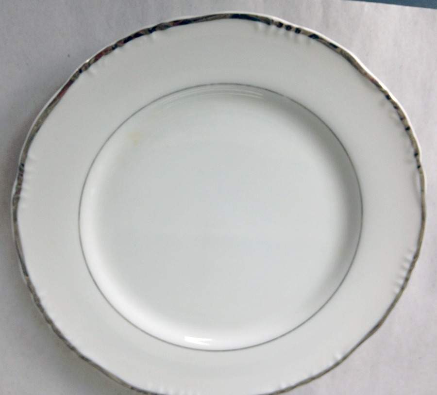 Charm (Single Scrolls) Dinner Plate by Fine China of Japan-1
