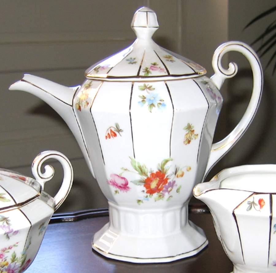 25622 Coffee Pot & Lid by Fraureuth-1