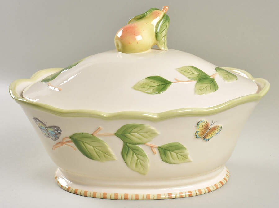 Sommer Hill 3 Quart Oval Covered Casserole by Fitz & Floyd-1