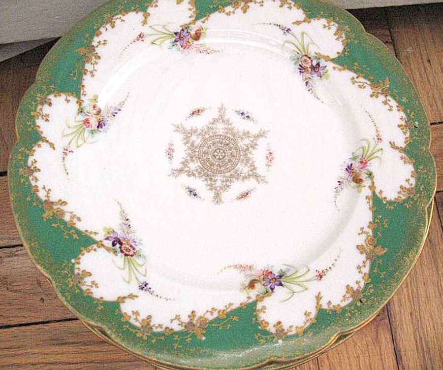 AHR1207 Dinner Plate by Charles Ahrenfeldt-1